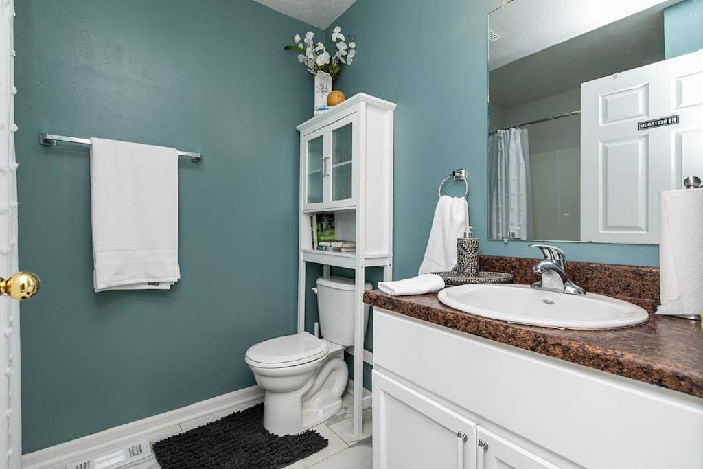 Family Friendly Home Close To Airport And Downtown Des Moines Esterno foto