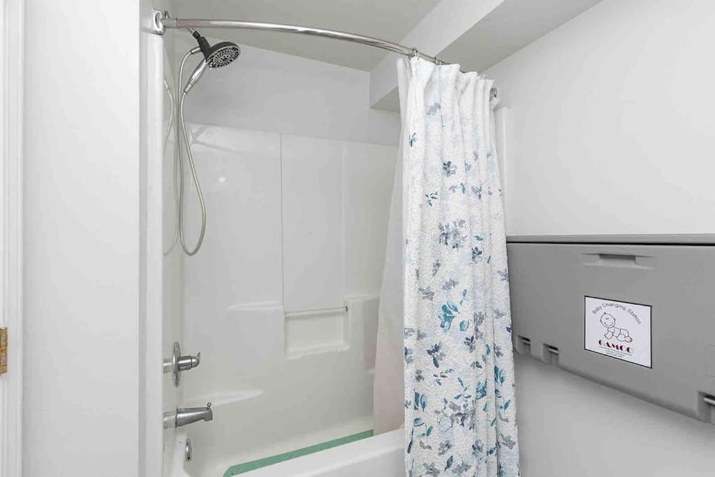 Family Friendly Home Close To Airport And Downtown Des Moines Esterno foto